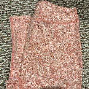 GymShark Fleur Texture Legging